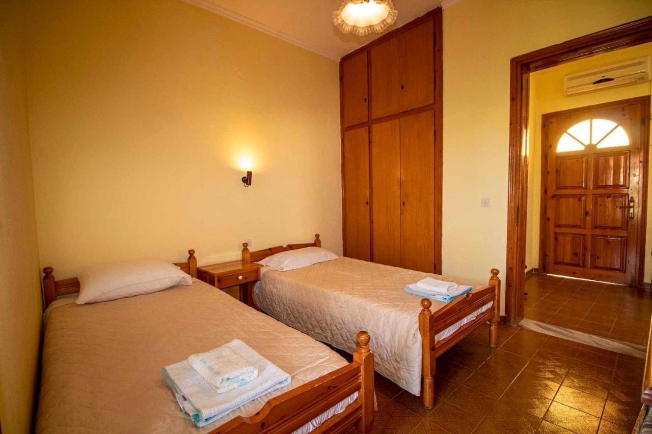 Tzoras‌ ‌Apartments‌ ‌Roda‌ ‌Corfu‌ Litheres Exterior photo