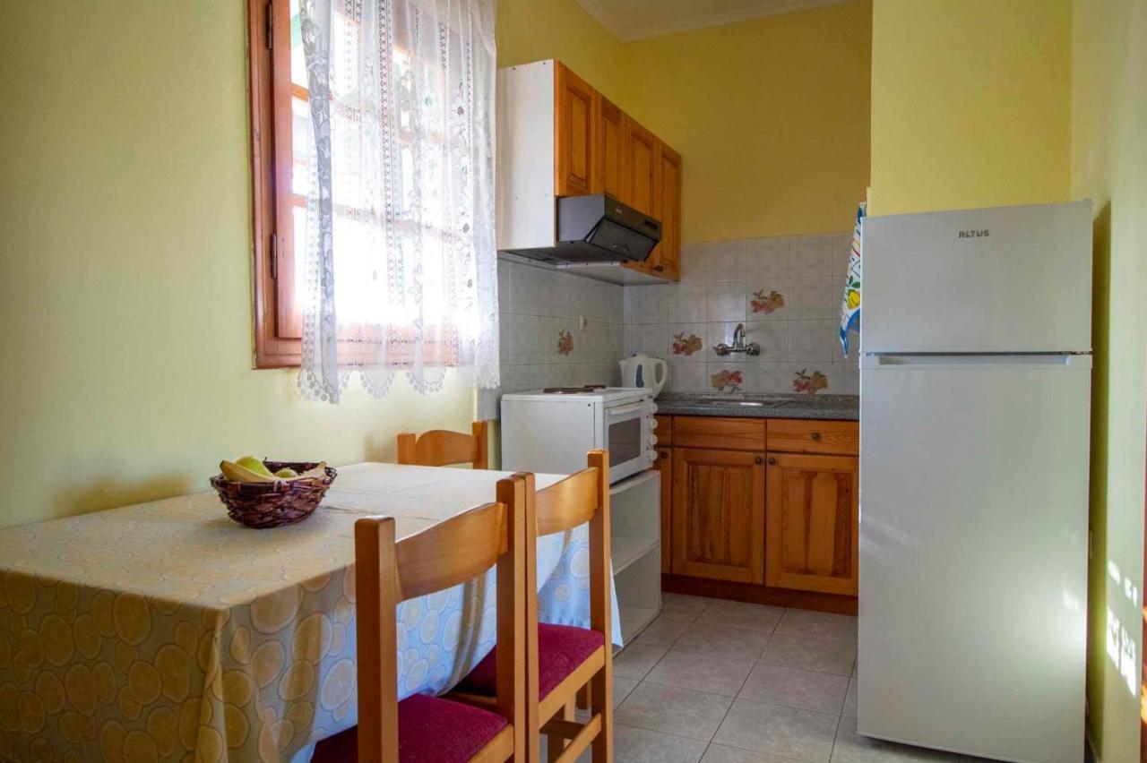 Tzoras‌ ‌Apartments‌ ‌Roda‌ ‌Corfu‌ Litheres Exterior photo