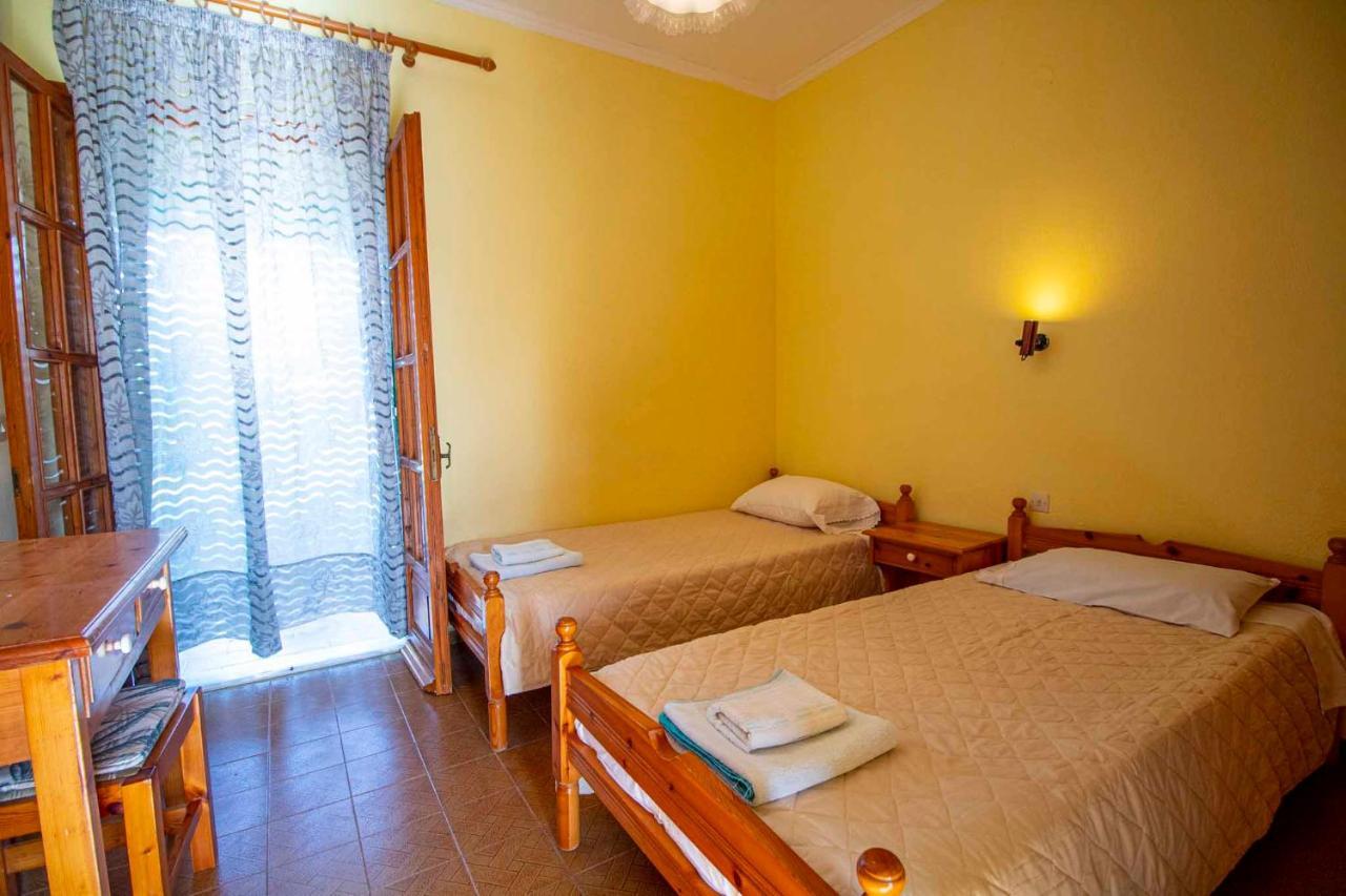 Tzoras‌ ‌Apartments‌ ‌Roda‌ ‌Corfu‌ Litheres Exterior photo