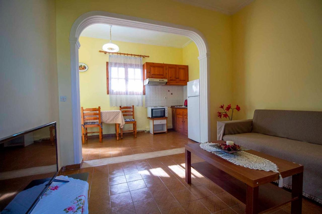 Tzoras‌ ‌Apartments‌ ‌Roda‌ ‌Corfu‌ Litheres Exterior photo