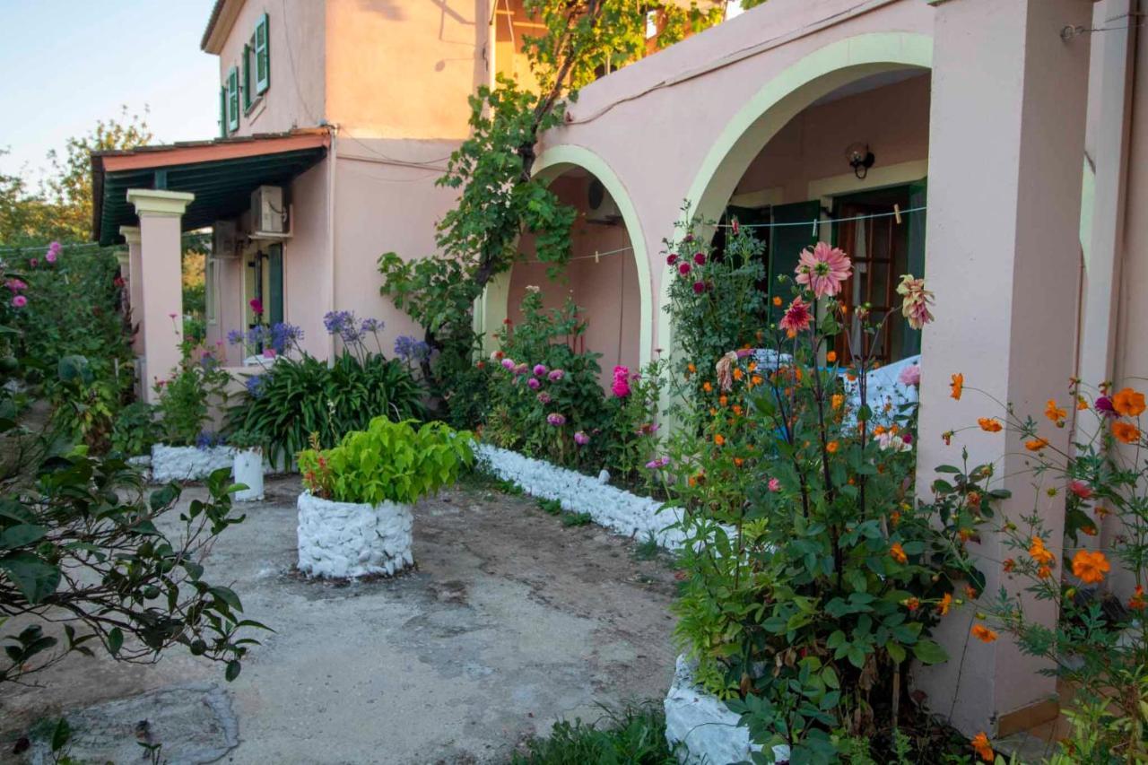 Tzoras‌ ‌Apartments‌ ‌Roda‌ ‌Corfu‌ Litheres Exterior photo