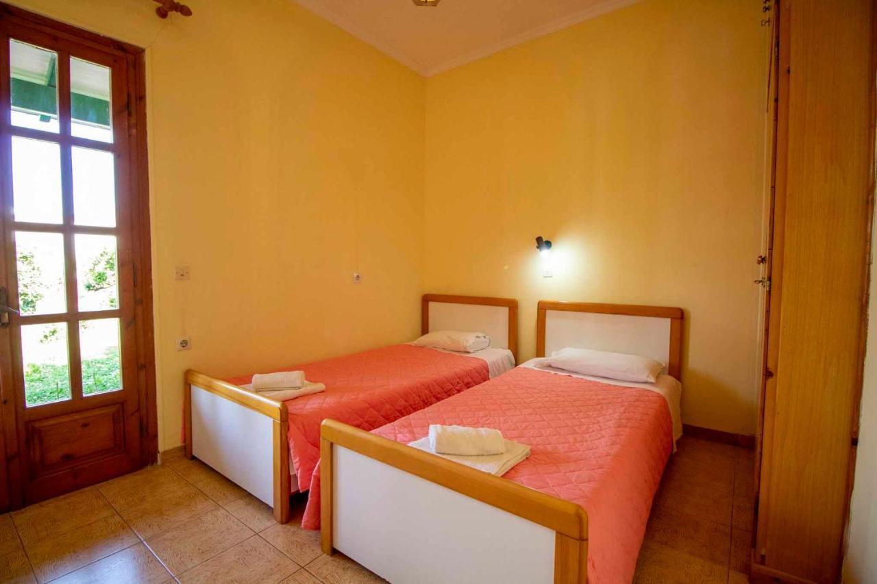 Tzoras‌ ‌Apartments‌ ‌Roda‌ ‌Corfu‌ Litheres Exterior photo