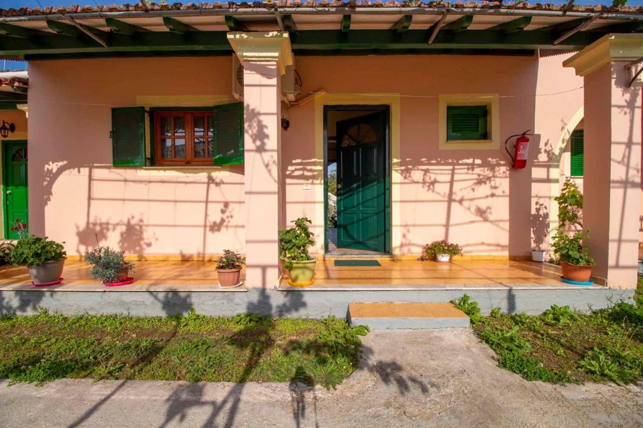 Tzoras‌ ‌Apartments‌ ‌Roda‌ ‌Corfu‌ Litheres Exterior photo